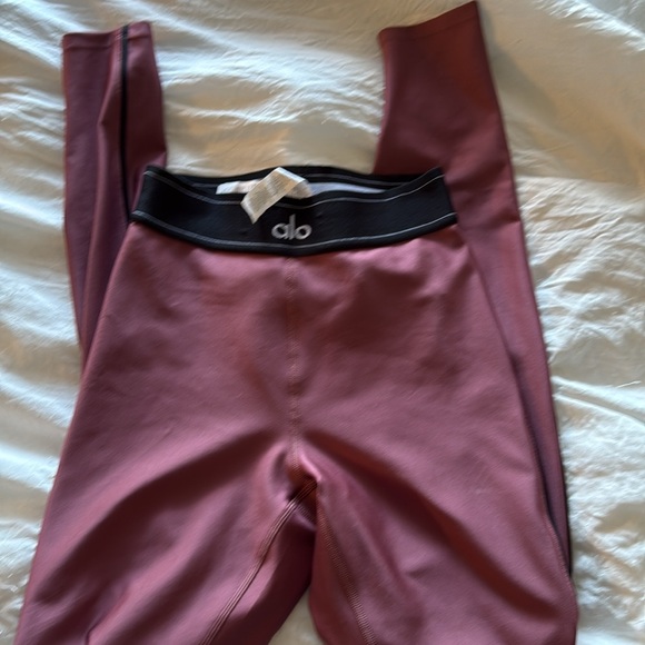 Alo Yoga airlift high waist burgundy truffle black leggings - Picture 3 of 3